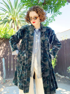 Abstract Pattern Open Velvet Swing Jacket | Large